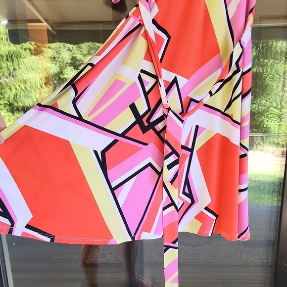Leota New York Handmade Vibrant Geometric Faux Wrap Dress with A Waist Tie - Picture 3 of 6